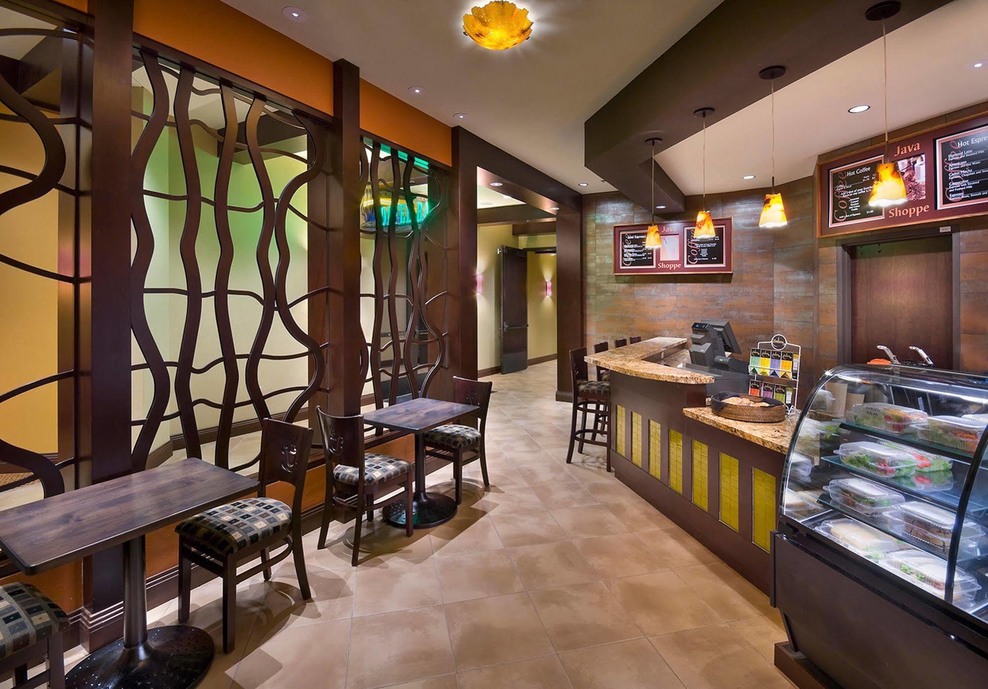 Desert Diamond Casino Drexel Heights Restaurant photo
